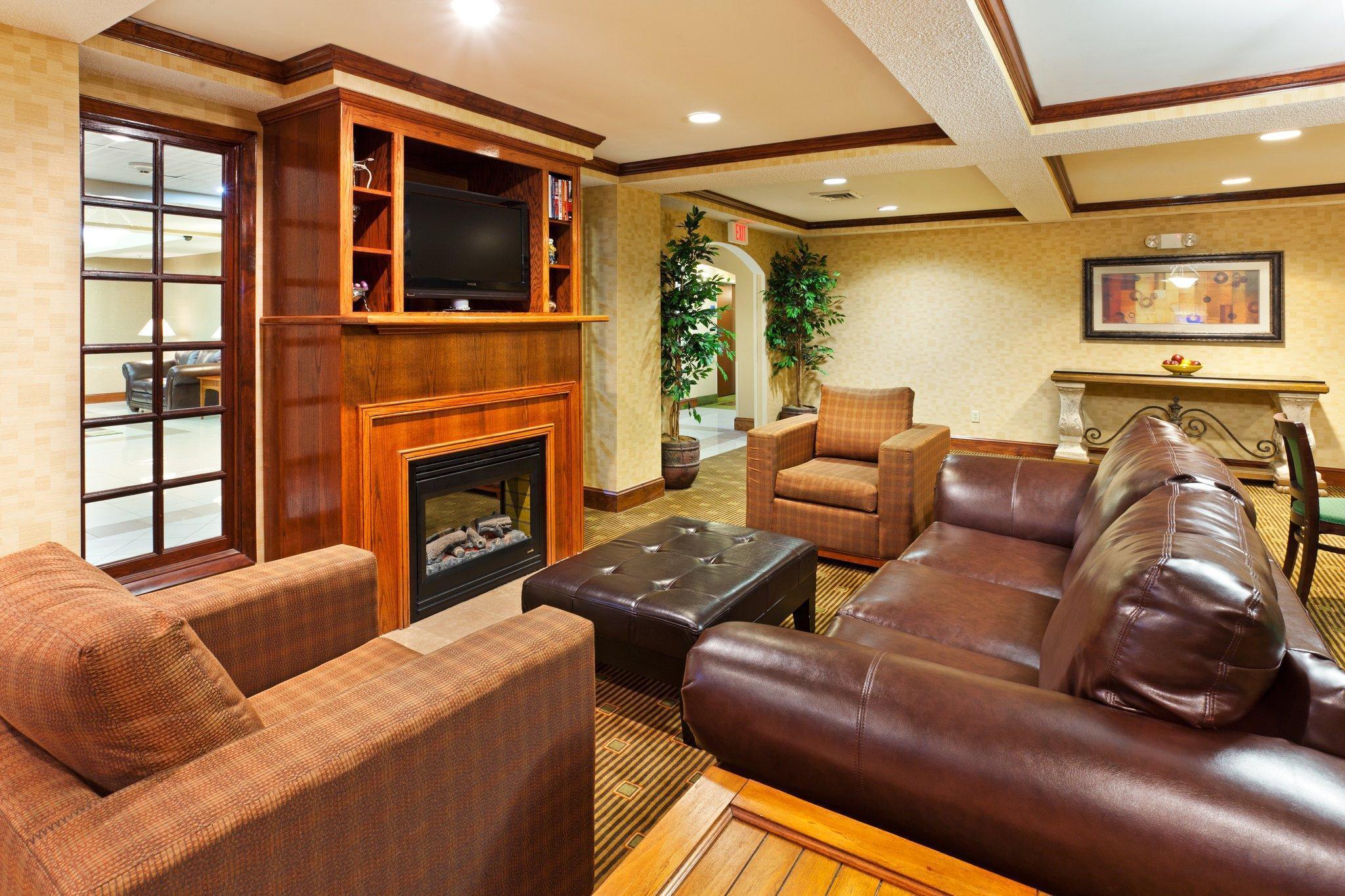 Holiday Inn Express & Suites Reidsville By Ihg Kültér fotó