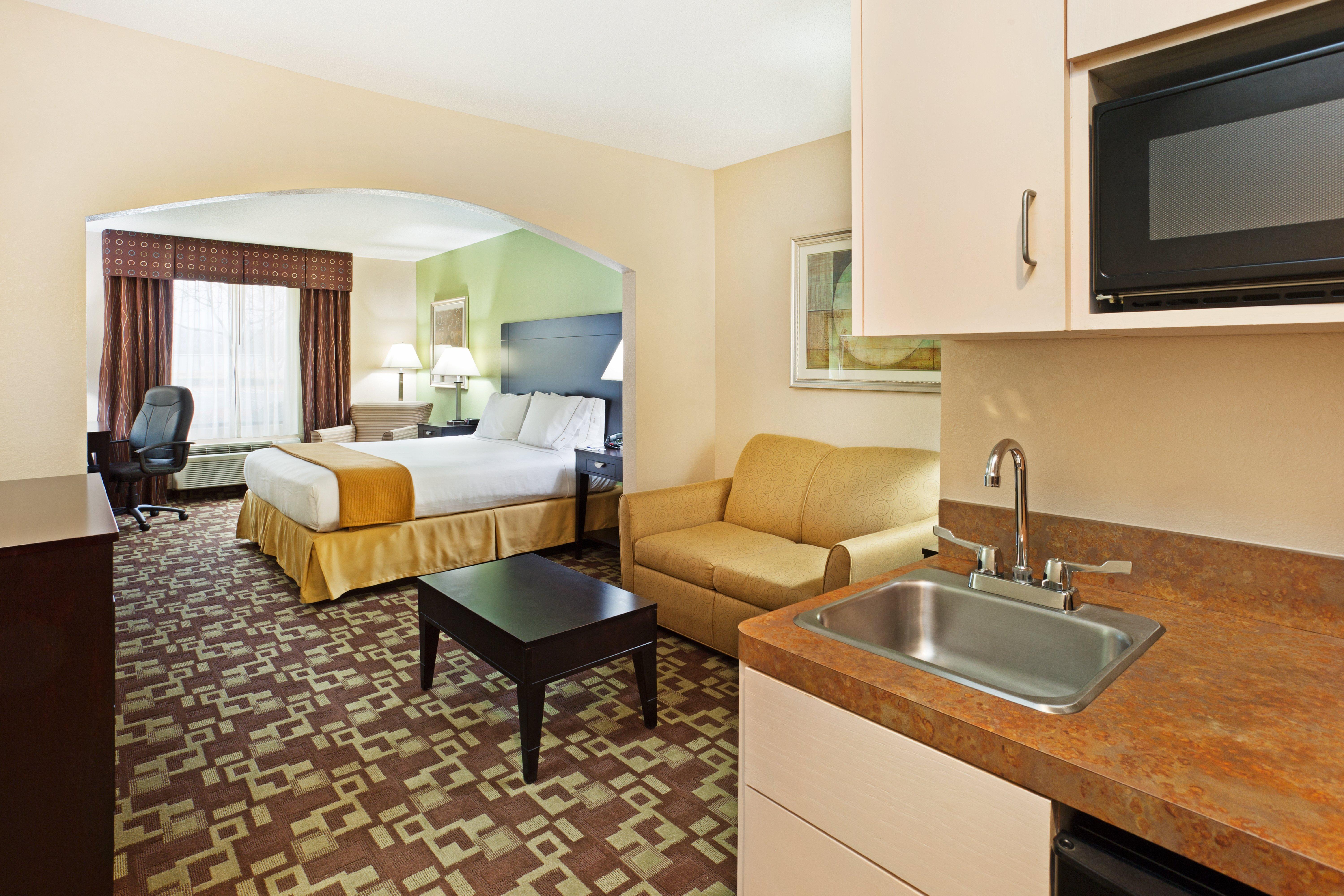 Holiday Inn Express & Suites Reidsville By Ihg Kültér fotó